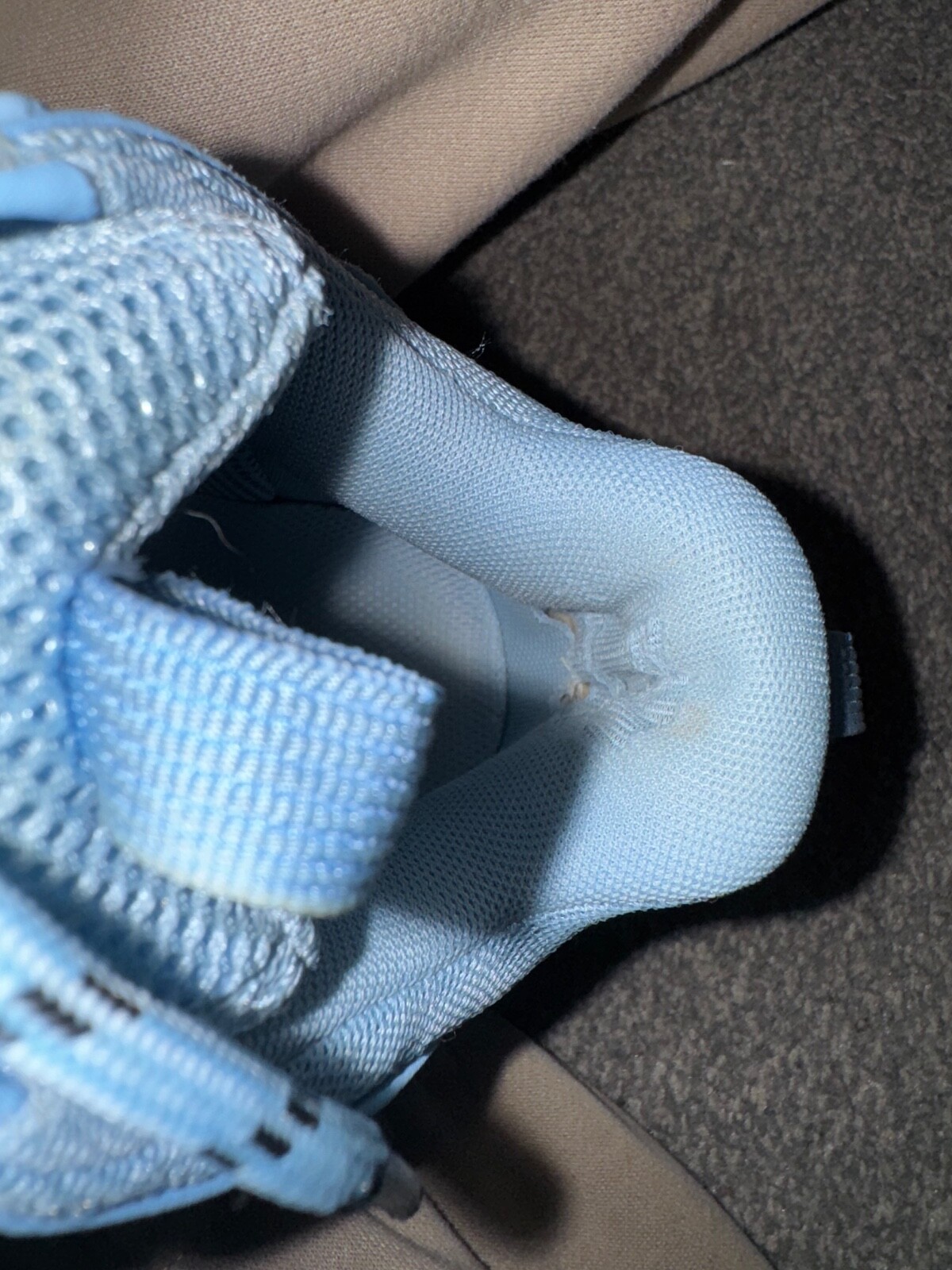 Baby Blue Size 5/6 Triple S Balenciagas. Comes With Box. Worn. image 10