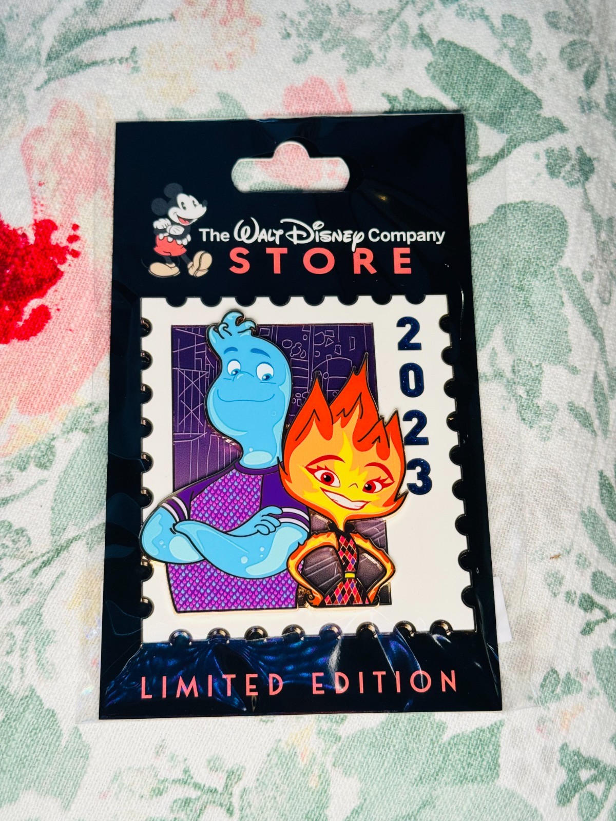 Disney D23 2026 WDCS DEC Pixar Stamp Pin LE 500 - Ember & Wade 2023 Elemental