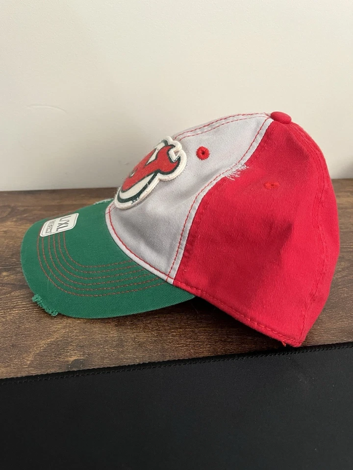 Gorra New Jersey Devils CCM roja/verde, flexible, tallas L/XL NUEVA CON ETIQUETAS Foto 2 de 4