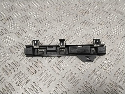 BMW 3 F30, F80 Kotflügelhalter vorne rechts 7240874 2014 30028406