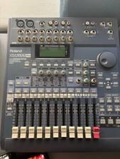 Roland VM-3100 Pro V-Mixing Station 24bit 20-...