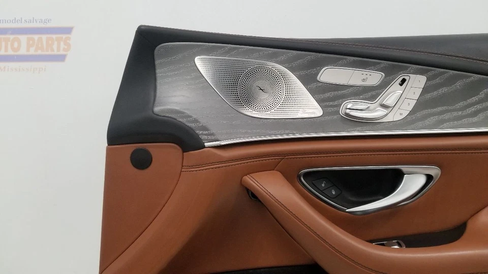 21 MERCEDES BENZ AMG GT43 INTERIOR DOOR TRIM PANEL FRONT RIGHT PASSENGER BROWN - Image 4 of 4