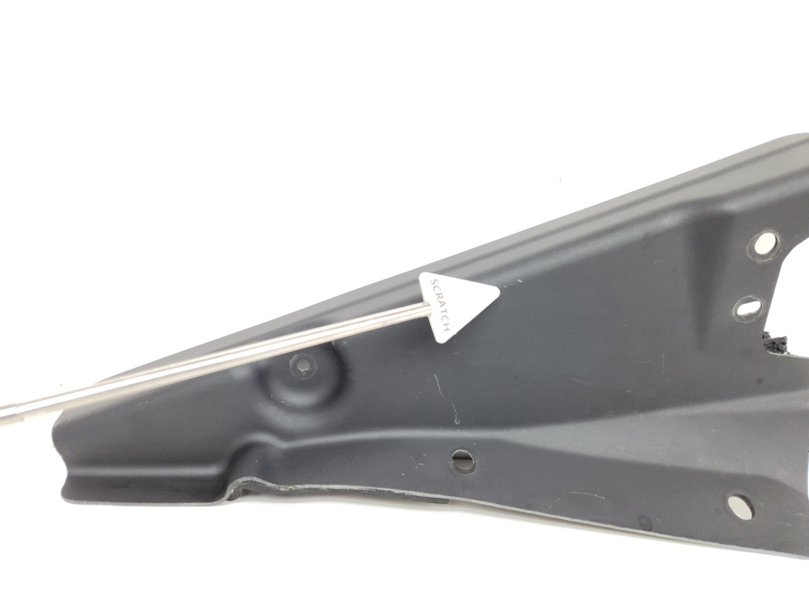 2015-2017 MCLAREN 675LT RH QUARTER INLET TRIM MOUNTING BRACKET 11A9613RP