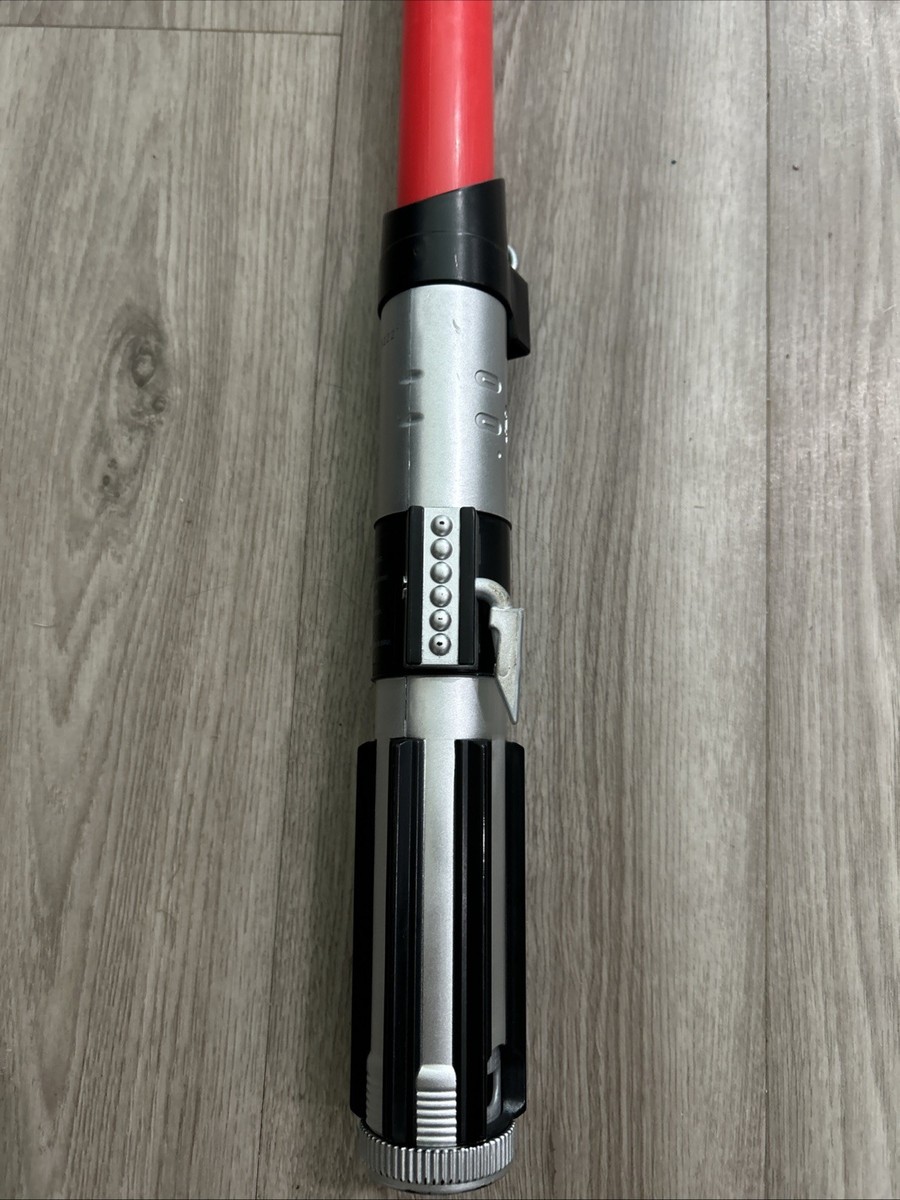 Stars Wars Darth Vader 2015 Hasbro Red Lightsaber B2915