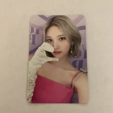 IVE The First Fan Concert (The Prom Queens) Photocard #3 (Gaeul) Authentic Mint 