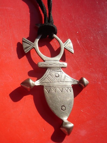 SILVER Niger Tuareg  Cross hand engraved double sided pendant with tie L65 mm - Picture 13 of 16