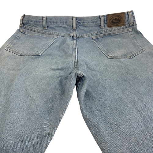 Wrangler Jeans Mens Tag Size 40X30 Straight Leg Blue Denim Actual 38X29 - Picture 3 of 13