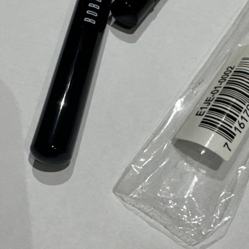 Cepillo de labios retráctil Bobbi Brown nuevo sellado. - Imagen 6 de 10