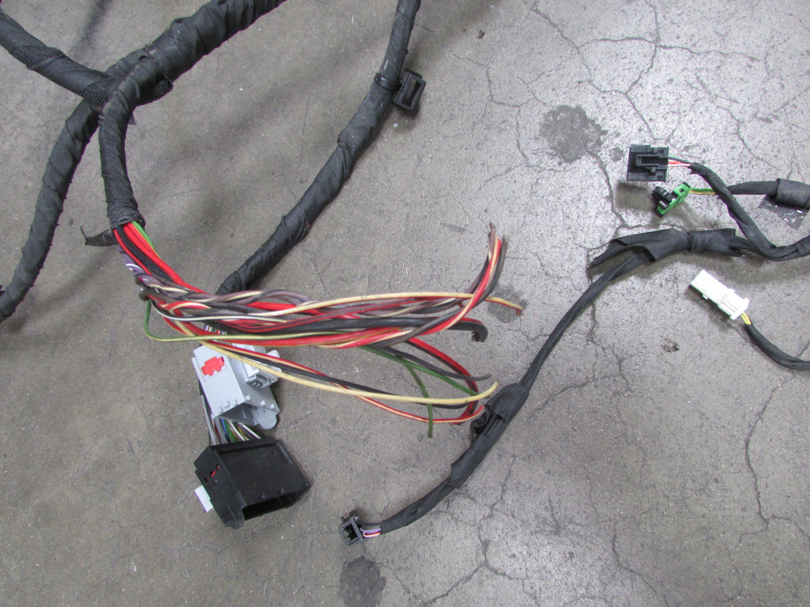 Ferrari California, Rear Main Body Wire Harness, Used, P/N 264158