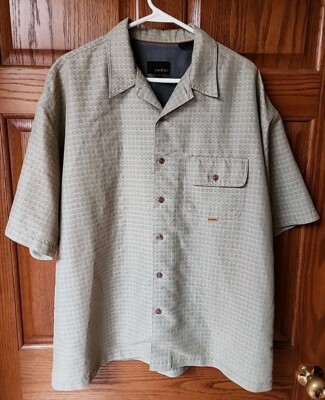 OOBE Apparel Group Mens Button Front Shirt Rayon Blend Sz L Short Sleeve