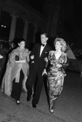 Annette Reed friends attend the Costume Institute annual gala with- Old ...