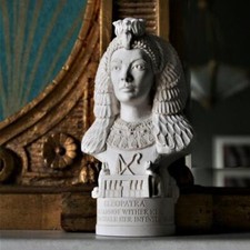 New Hand Made Small Bust Of Cleopatra Plaster Ornament Boxed British Made