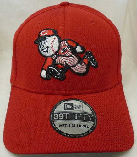 Cincinnati Reds Men's New Era 39THIRTY Medium/Large Cap Hat