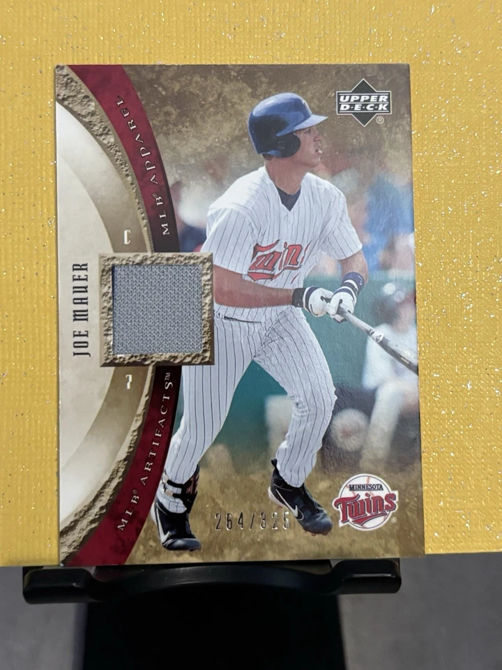 Upper Deck Artifacts 2005 - MLB Apparel Joe Mauer #MLB-JM/325 (MEM) Foto 2 de 4