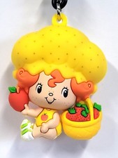 3D Foam Figural Blind Bag Clip Strawberry Shortcake Series 2 Apple Dumpling