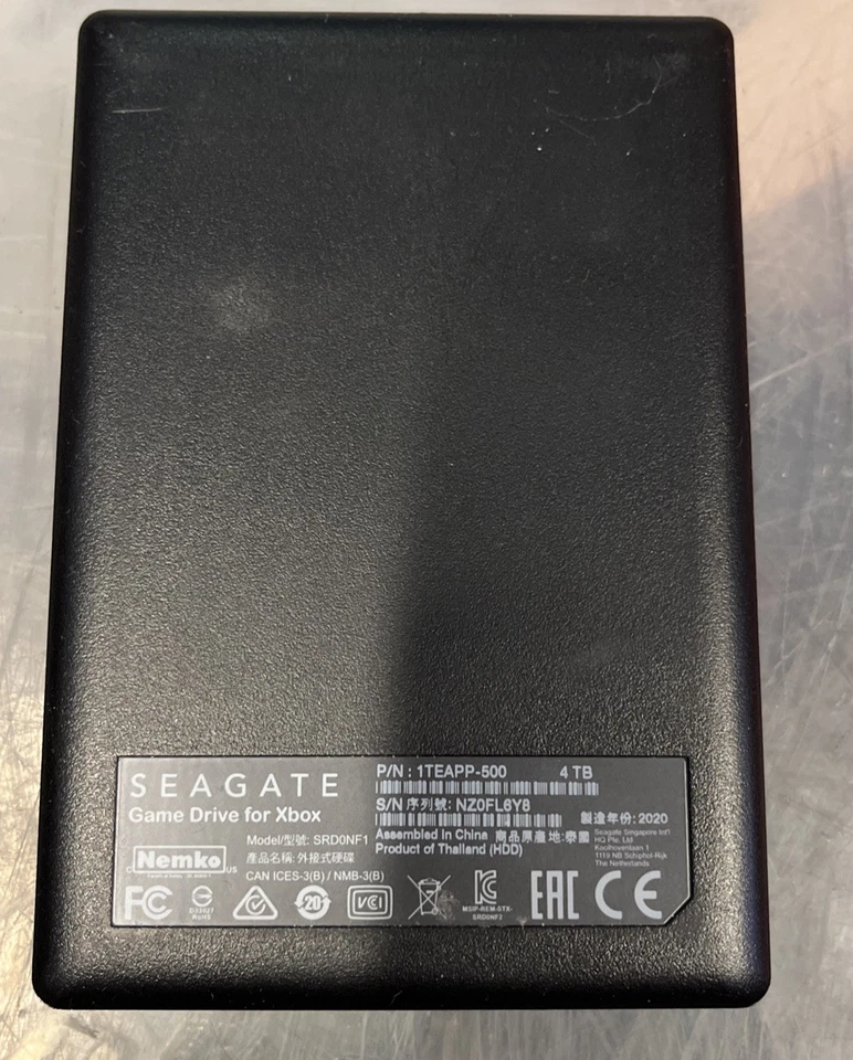 Disco duro externo Xbox Seagate 4 TB verde (T 14) Foto 4 de 4