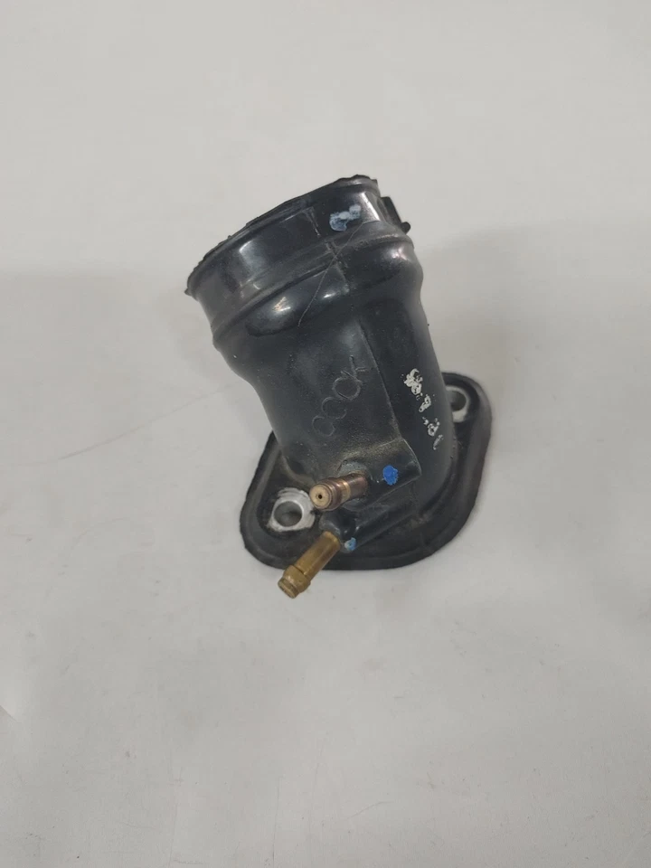 2007 Yamaha Vino YJ125W Manifold  4TE-E3585-00-00 - Image 2 of 3