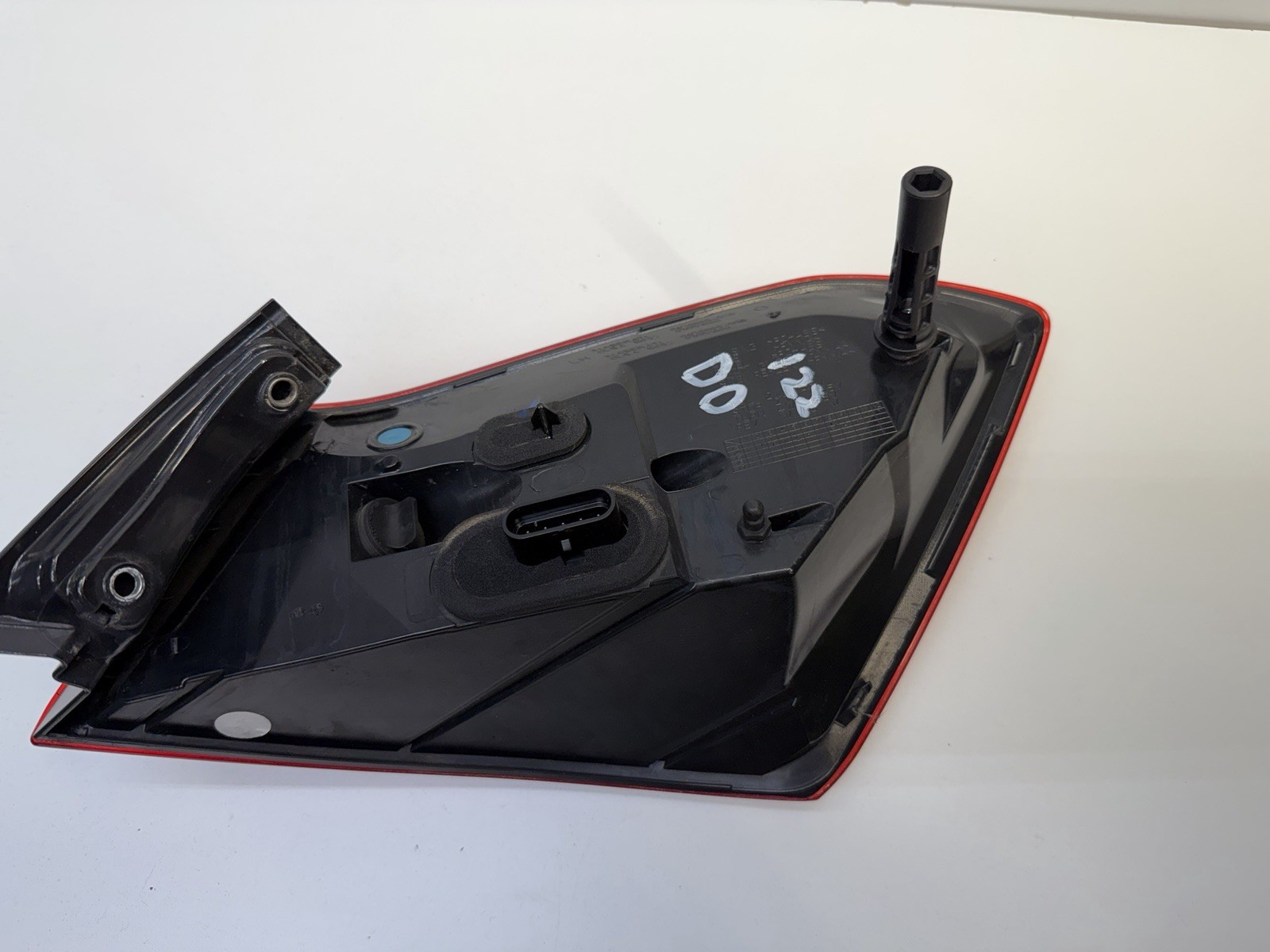 2014-2019 MASERATI GHIBLI DRIVER LEFT LH REAR OUTER TAILLIGHT OEM