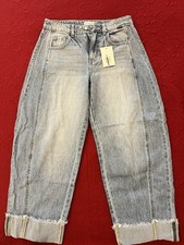 Cello Women s Light Wash Cropped Raw Hem Relaxed 5-Pocket Denim Jeans