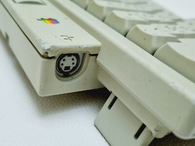Vintage Apple Keyboard II for Macintosh Model M0487 - For Parts