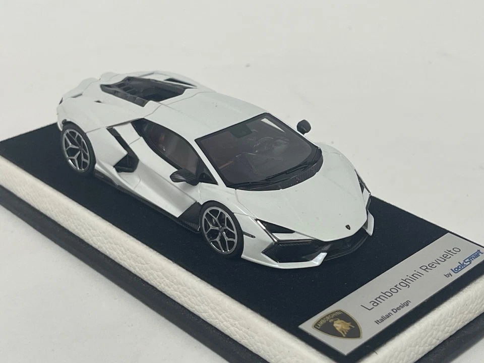 1/43 Looksmart Lamborghini Revuelto En Blanco Siderale Base Cuero Mate LS543C Foto 4 de 4