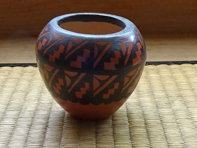 Picture 1 of 6