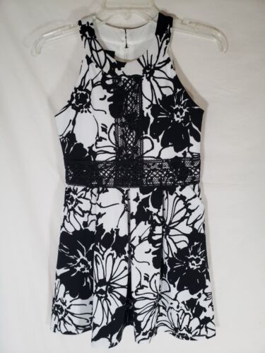 Amy Byer Girl's Black And White Floral Dress Sz 12