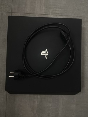 Sony PlayStation 4 Pro, 1 TB, Schwarz