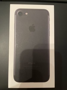 Apple iPhone 7 128GB Schwarz GSM ohne Simlock