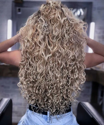 Perfect Locks Curly Classic Tape-In Hair Extensions 18” Ash Blonde