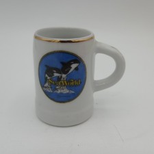 Sea World Shamu Killer Whale Orcas Souvenir Mini Mug Shot Glass Ceramic 90s Vtg