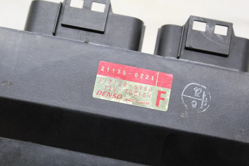 2009 09-12 Kawasaki Ninja ZX6R ZX-6R UNIDADE CONTROLADORA DE COMPUTADOR ECU CDI 21175-0221 - Imagem 2 de 4