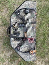 Mathews Z7 Left Handed Bow With Down Force Arrow Rest, 70#/28” Draw,