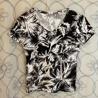 Women s Chico's T Shirt Top Size 0 Small Black White Exotic Palm Print Tropical