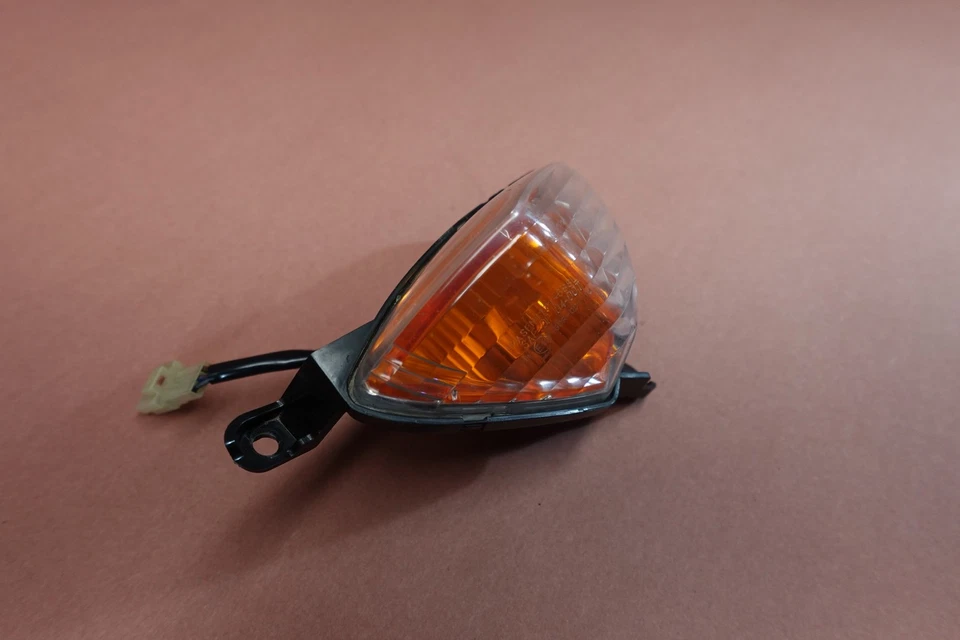 07-12 2007 YAMAHA FJR1300 FJR 1300 intermitente delantero izquierdo Foto 2 de 4