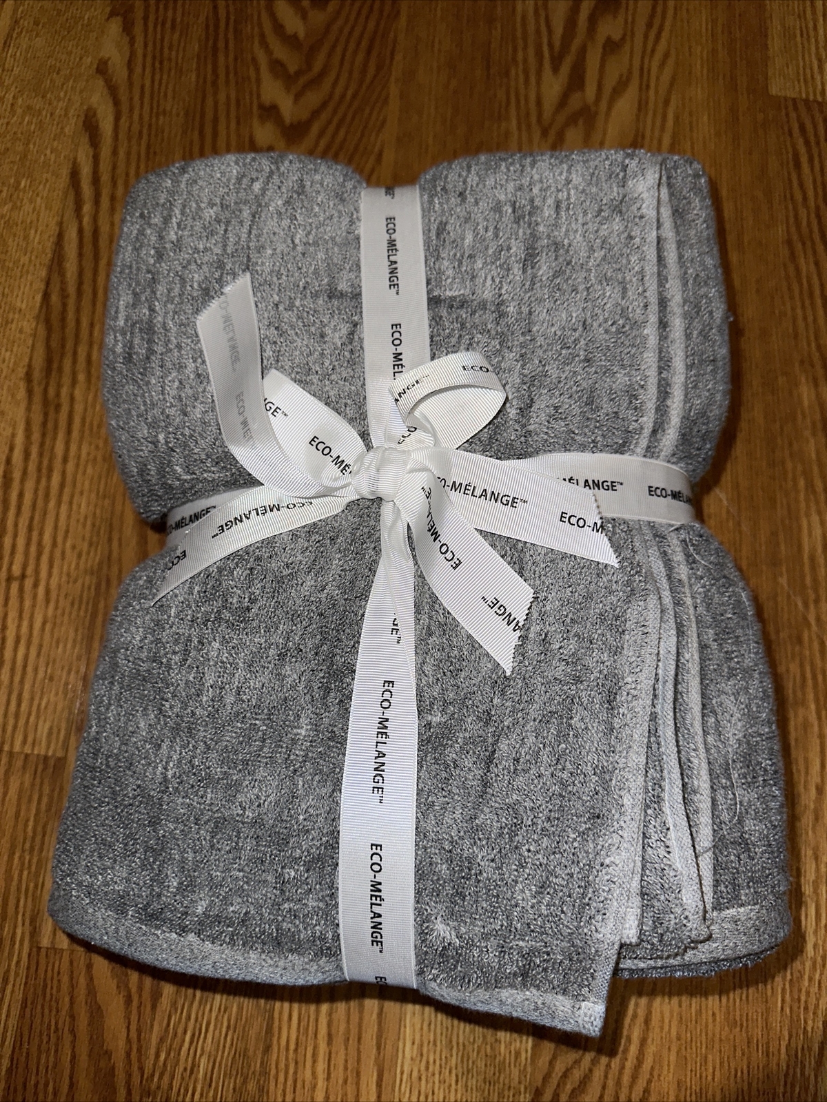 Common Thread Eco-Melange 6 piece Light Gray Bath Towel Set NEW