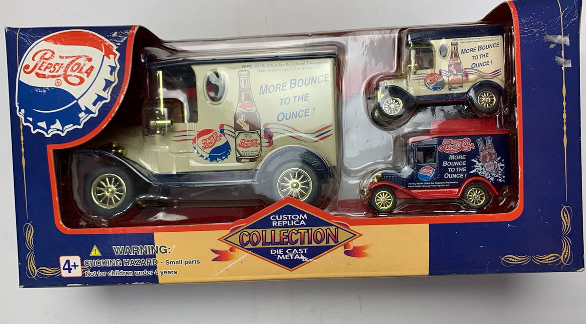 Golden Wheel - Die-Cast Custom Vintage Pepsi-Cola Delivery Trucks