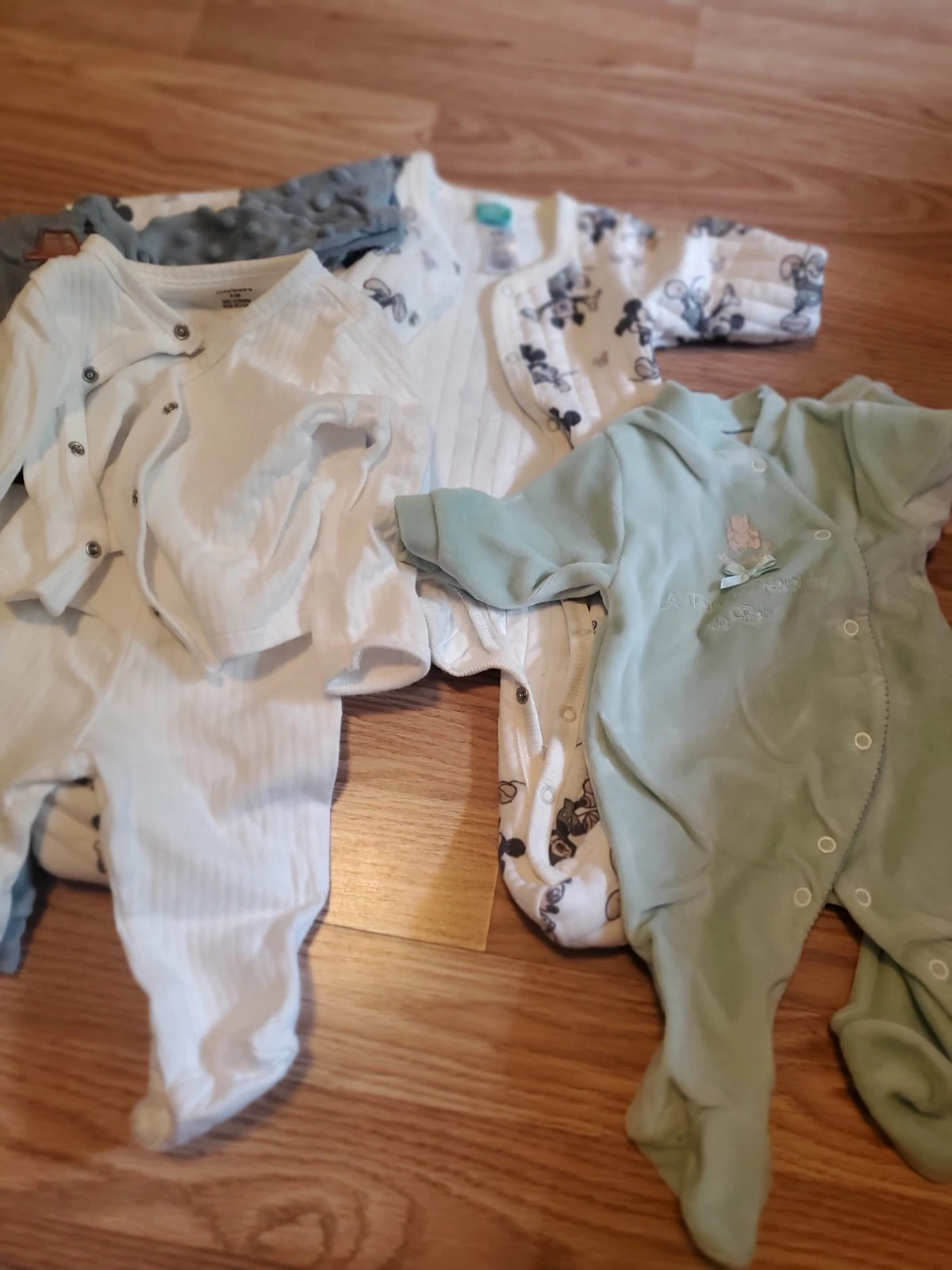 $40 for 20 items Huge Lot Of Baby Boy Clothes newborn-12 months