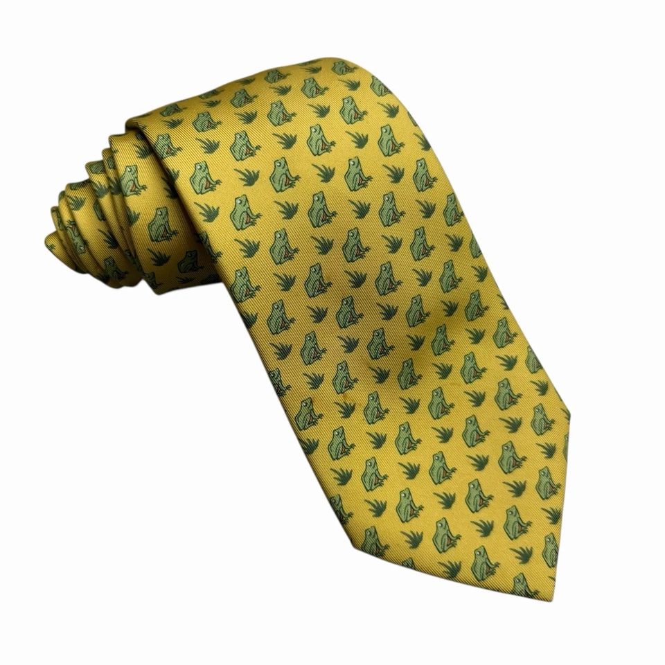 Hermes Hombres Ranas Sapo En Campo Amarillo/Verde Seda 7257 MA 3 3/8" (W) x 58.5" (L) Foto 2 de 4