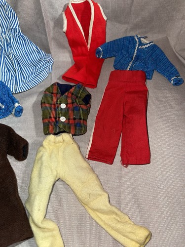 Vintage 50er Jahre Barbie Ken Kleidung Konvolut Hosen Weste Kleider usw. - Bild 3 von 6