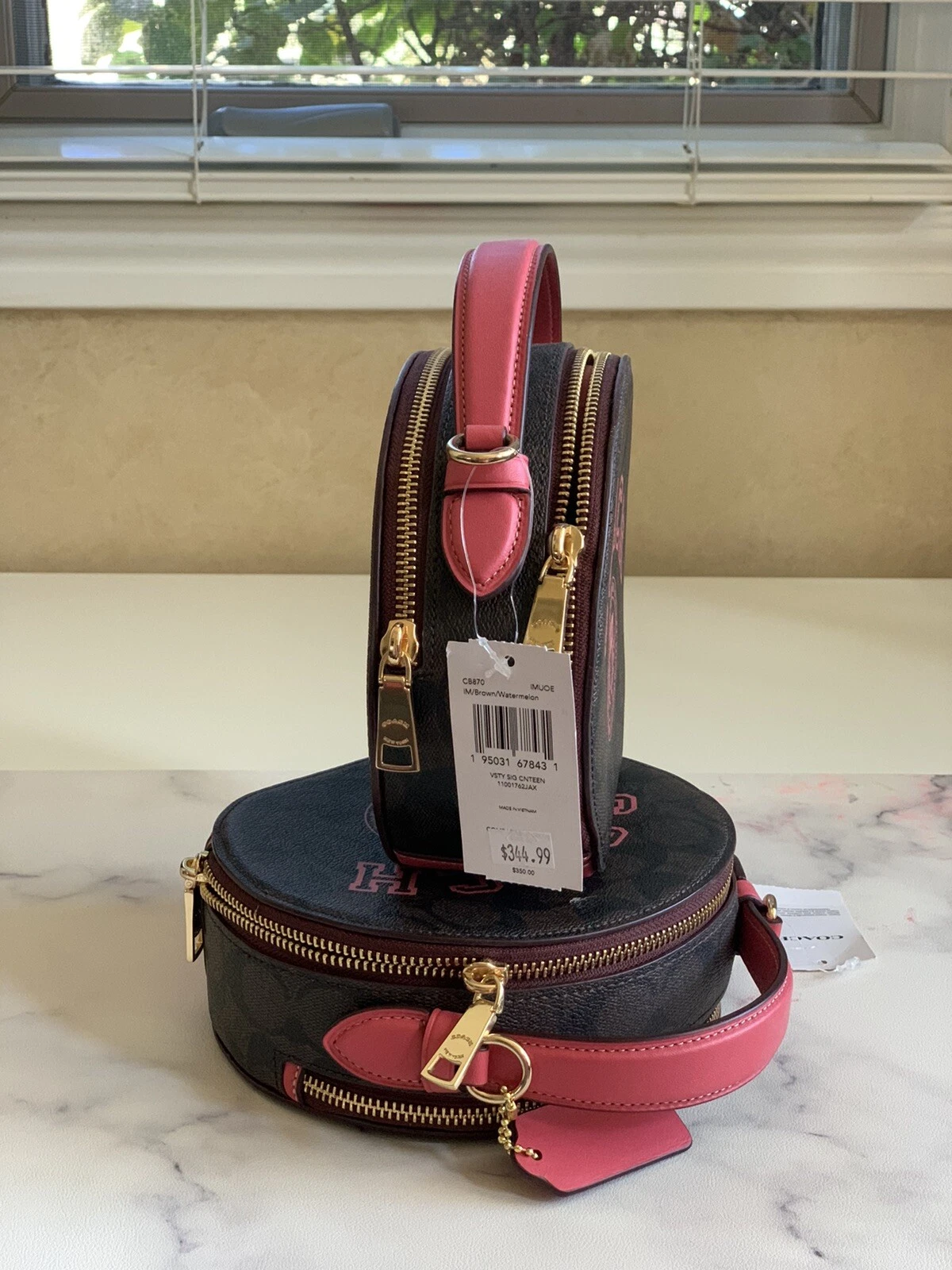 Borsa a tracolla Sig Tela nuova con etichette MENSA COACH con MOTIVO VASITY IN TELA IN ANGURIA MARRONE