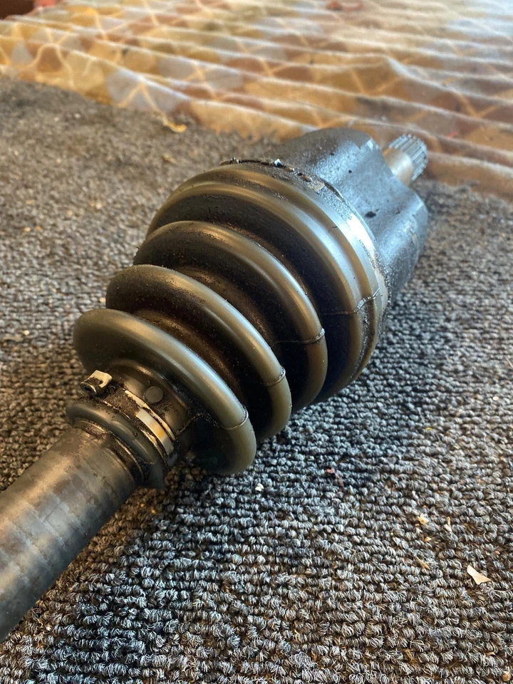 1995 - 1997 克莱斯勒 CIRRUS 前 CV 轴轴组件右乘客侧 — 第 3/4 张图片