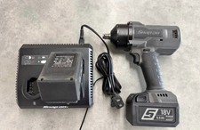 Snap-on 18v Ct9050gm 12 Impact Wrench Kit W 2 5ah Batteries Charger