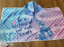 Mermaid Hooded Beach Towel. They Snap To Stay On 30- 42 New At Retail