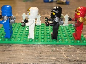 Lego Ninjago ZX Minifigure Lot All 4 Ninjas Kai Zane Cole Jay 9449 Good