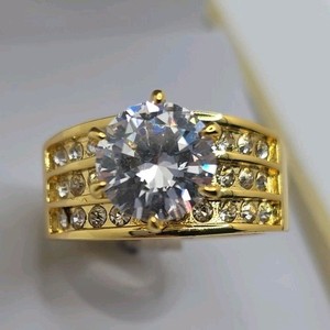 Authentic Gold Plated Cubic Zirconia Cocktail Ring White Stone Size 9 Jewelry