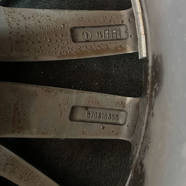 Maserati Ghibli 2014-2019 Rear Wheel P/N 670016855