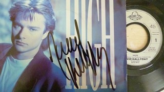 Autographe ORIGINAL du Chanteur DAVID HALLYDAY sur Pochette SP 45T