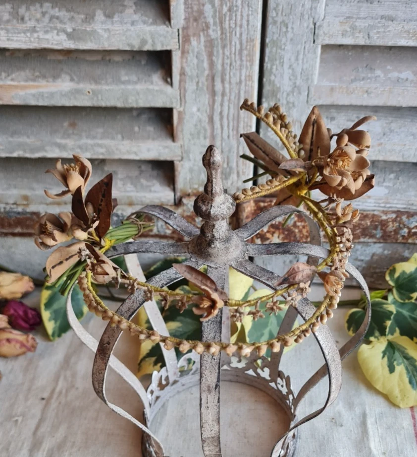 VENDU - Ancienne couronne diadème de mariée avec fleurs en cire - Le