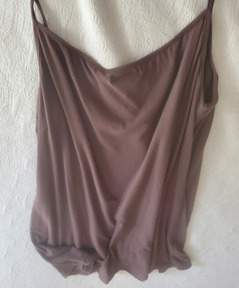 Camiseta sin mangas Allen Allen para mujer Plus 2x Camisola Marrón Algodón Spandex apenas usada Foto 2 de 4